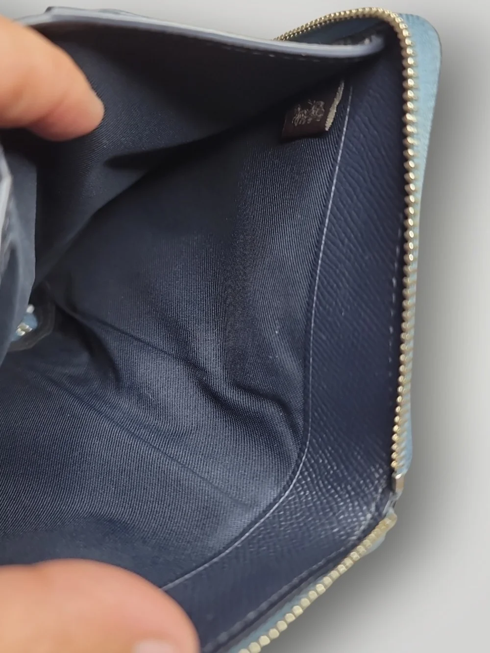 Coach Blue Medium ID Zip Wallet In Good Condition